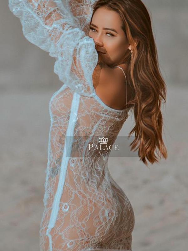 Briana, Mayfair, Brazilian Escort