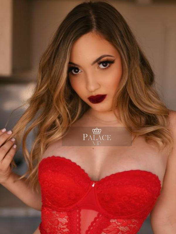 Cat, , Brazilian Escort