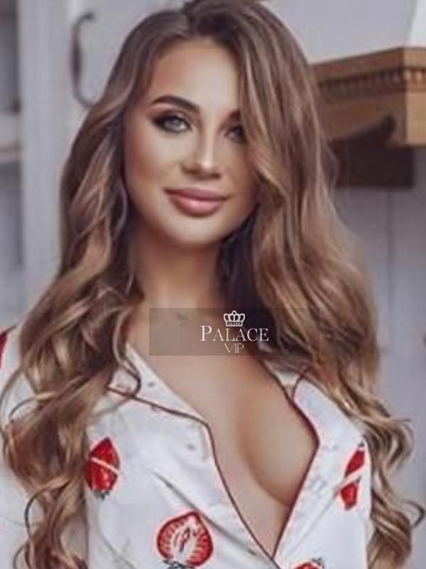 Lazurita, Kensington, Russian Escort