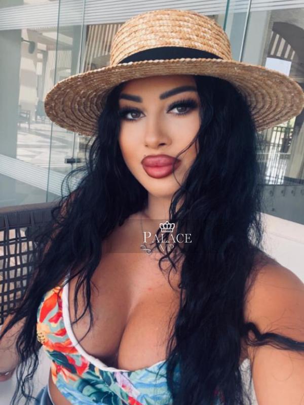 Aimee, Bayswater, Romanian  Escort