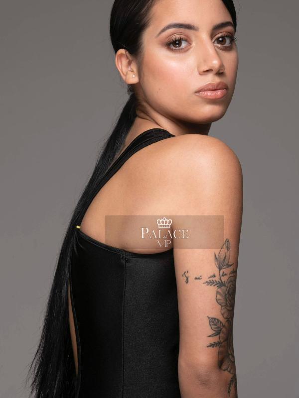 Andressa, Earls Court, Brazilian Escort