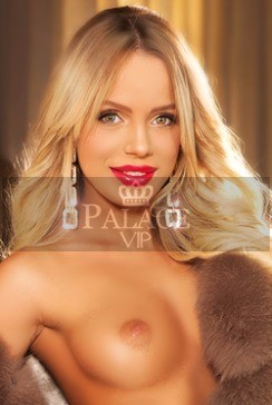 Paola, ,  Escort