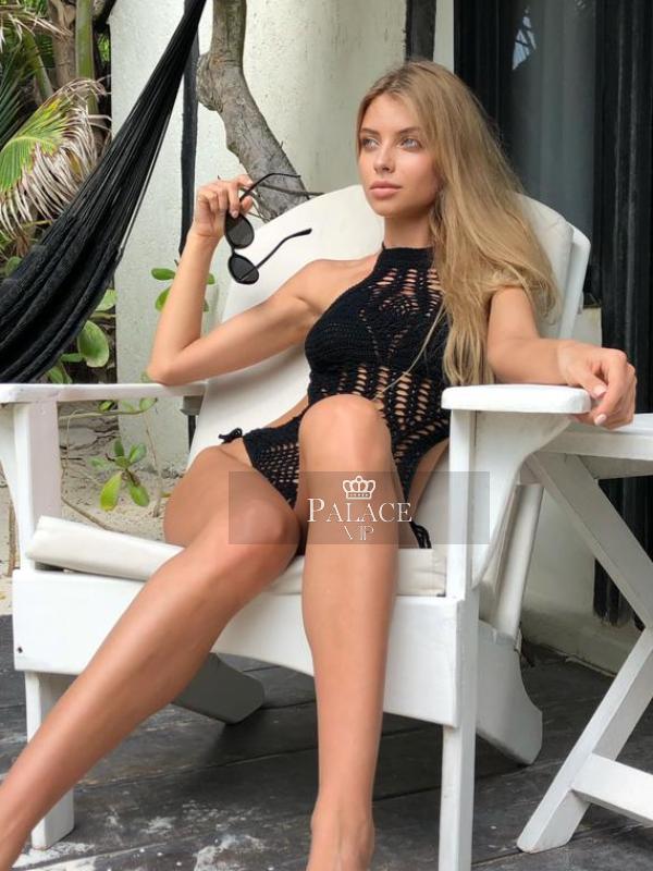 Veronica, Kensington, Russian Escort