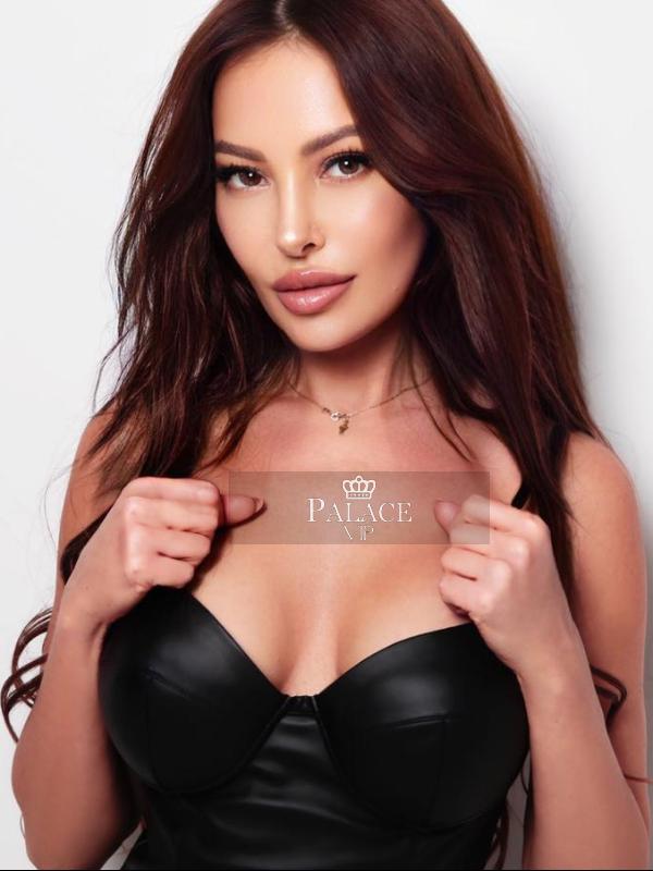 Eva, Mayfair, Russian Escort