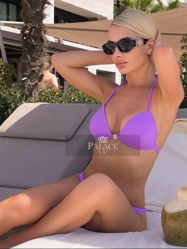 Asti, Mayfair, Russian  Escort