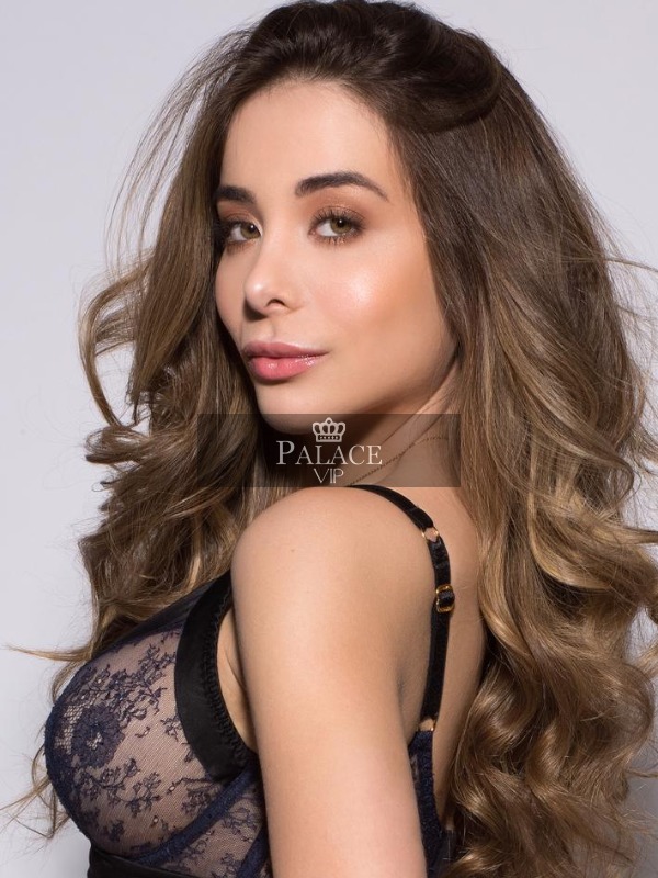 Rose, South Kensington, Latin  Escort