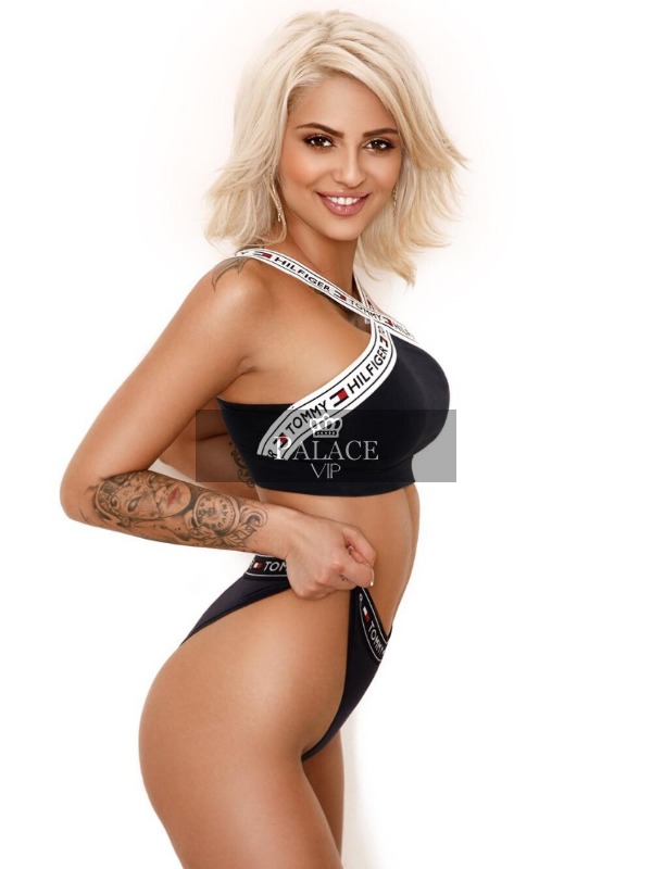 Alexia, Paddington, Spanish Escort