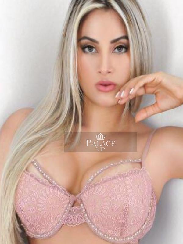 Adriana, International Travel, Brazilian Escort