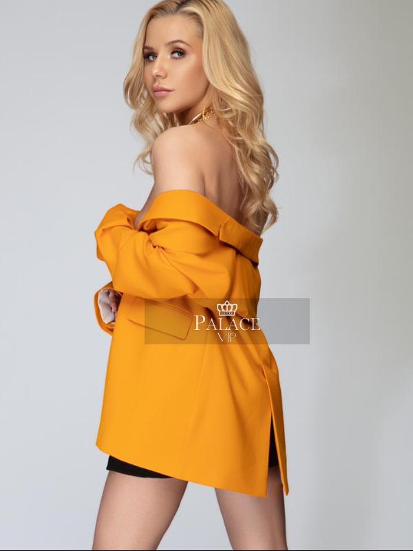 Vita, Kensington, Russian Escort