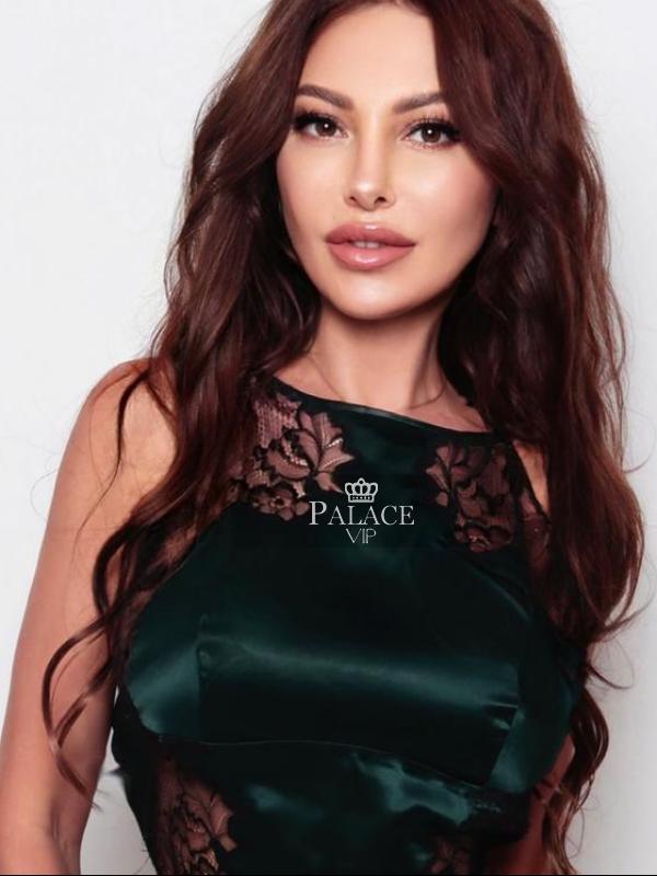 Eva, Mayfair, Russian Escort