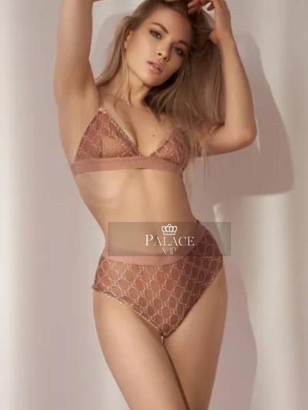 Olga, South Kensington, Russian Escort