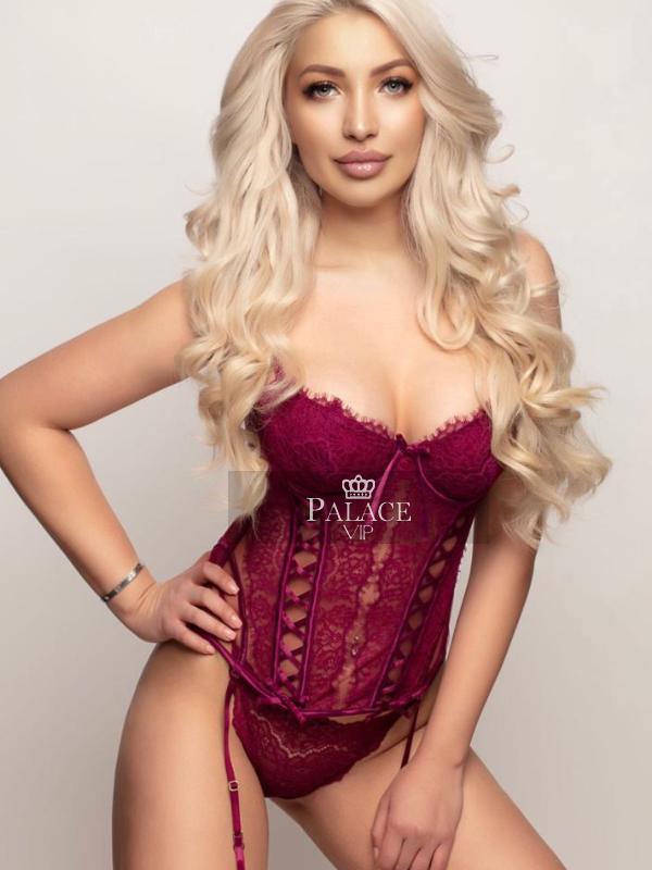 Gina, Earls Court, Russian  Escort