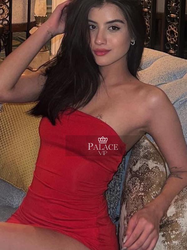 Jade, South Kensington, Brazilian Escort