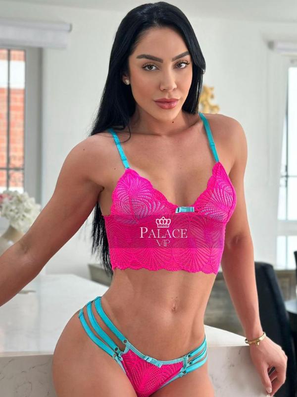Bella, Kensington, Brazilian Escort