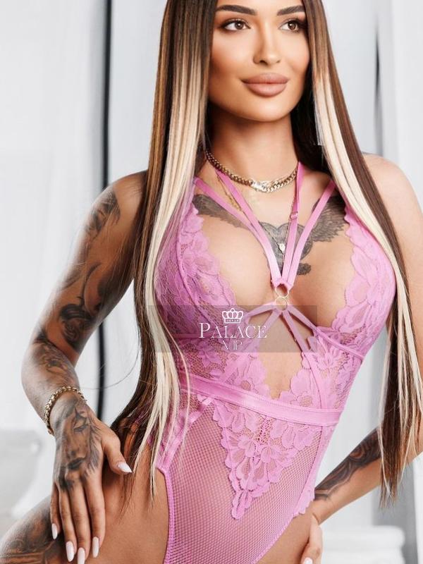 Anna, Gloucester Rd, Eastern European Escort