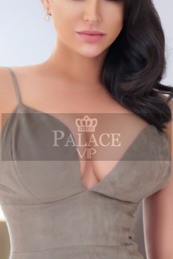 Monique, Kensington, Latin Escort