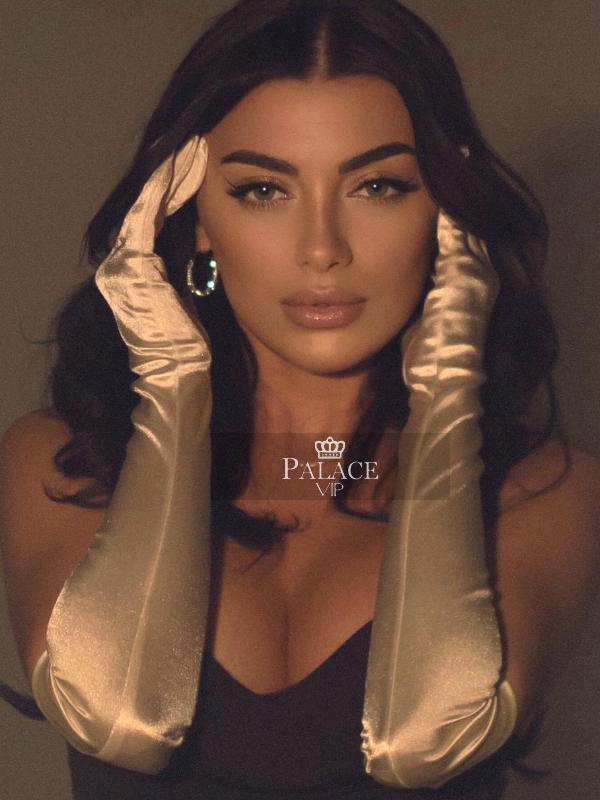 Vera, Kensington, Russian Escort