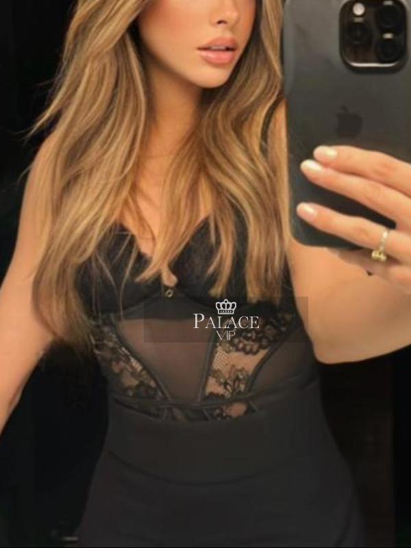 Nicole, Gloucester Rd, Brazilian Escort