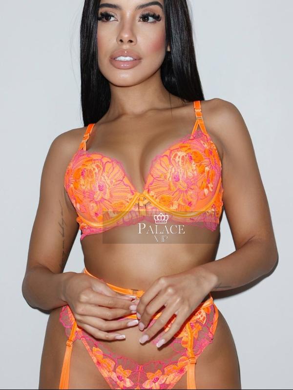 Amber, Knightsbridge, Brazilian Escort