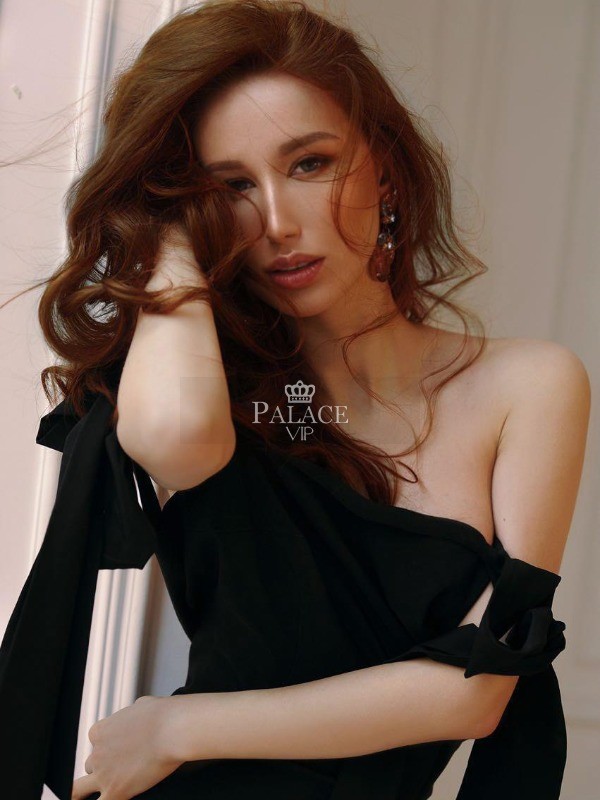 Elizabeth, Paddington, Russian Escort