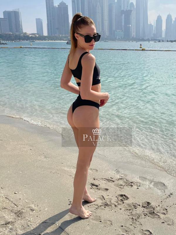 Camila, Chelsea, Latin  Escort