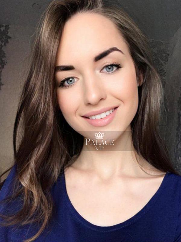 Daura, Earls Court, Russian  Escort