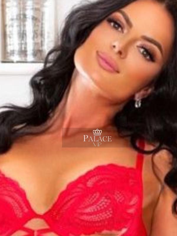 Julianna, Earls Court, Russian  Escort