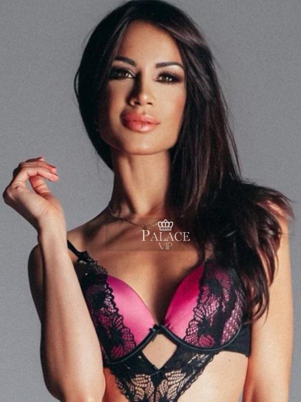 Linda, Outcall Only, French Escort