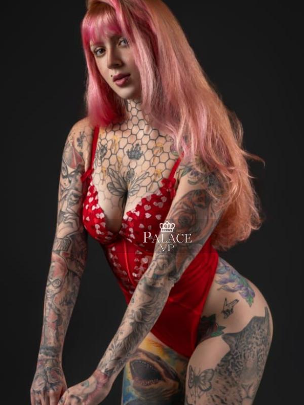 Anitta, Paddington, Brazilian Escort