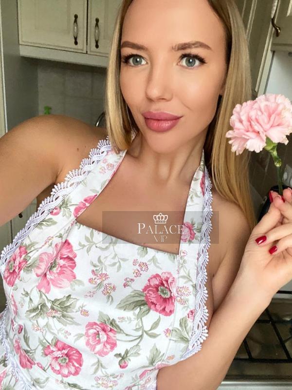 Katya, , Russian Escort