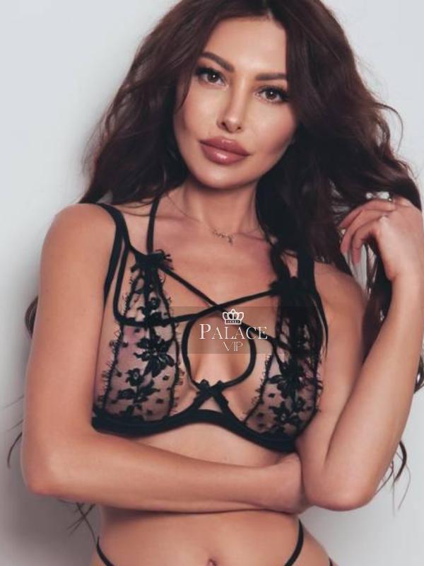 Eva, Mayfair, Russian Escort