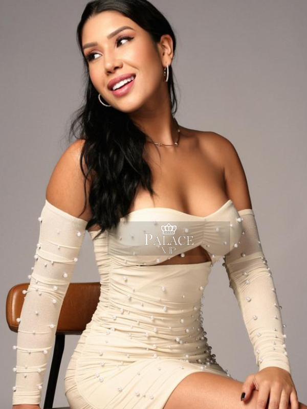 Mel, Earls Court, Brazilian Escort