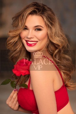 Kira, Dubai, Russian Escort