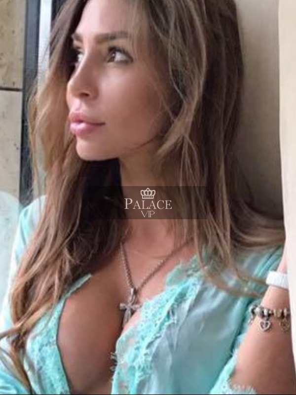 Irisa, , Russian Escort