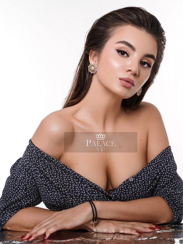 Inessa, Gloucester Rd, Russian Escort