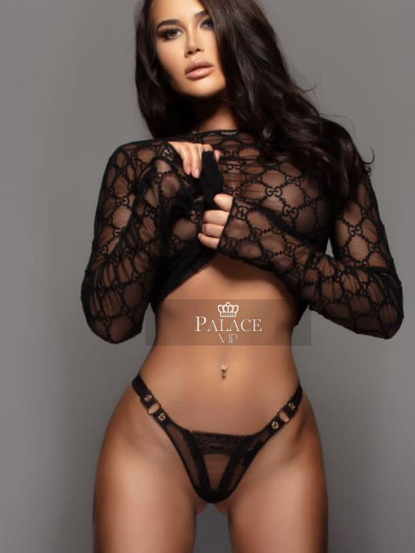 Adele, , Spanish Escort