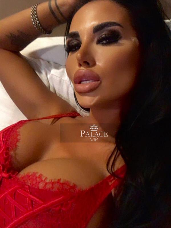 Celinè, South Kensington, Turkish Escort