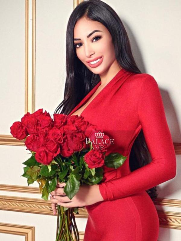 Mia, , Brazilian Escort