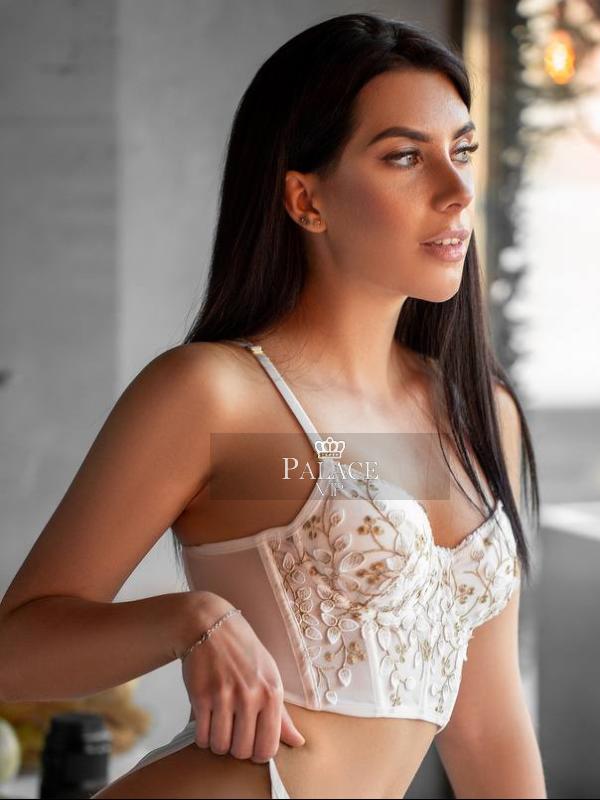 Amphora, Gloucester Rd, Ukrainian Escort