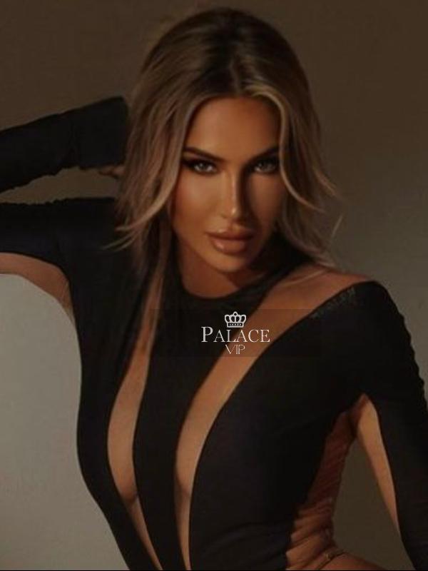 Cinthya, Chelsea, Eastern European Escort