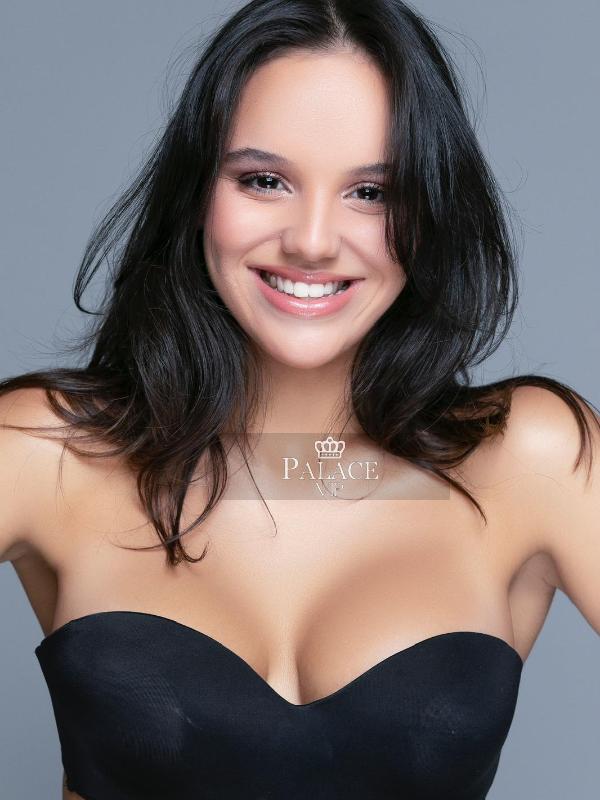 Hannah, Kensington, Brazilian Escort