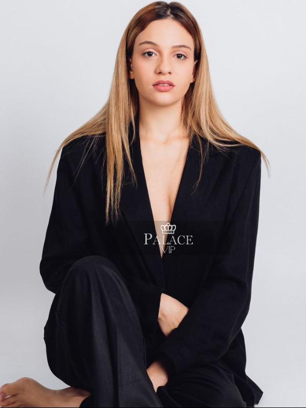 Ester, Knightsbridge, Brazilian Escort