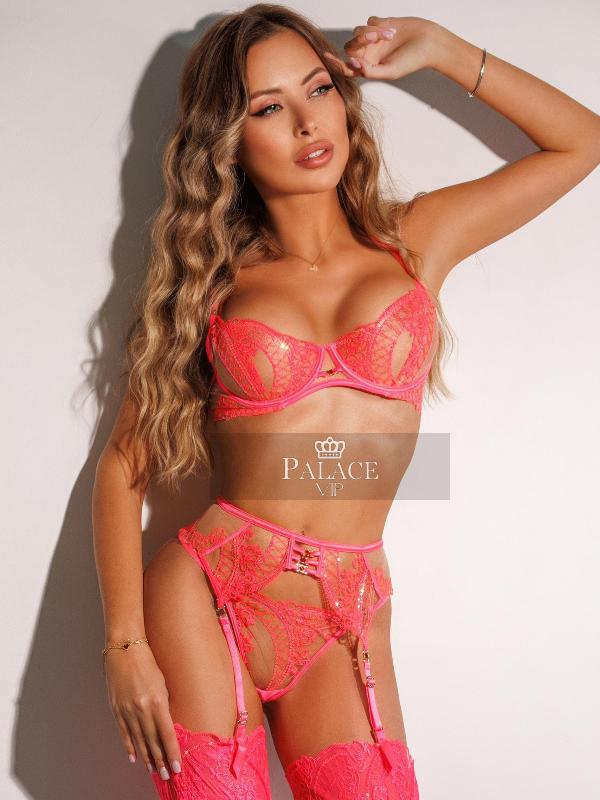 Aira, South Kensington, Russian Escort