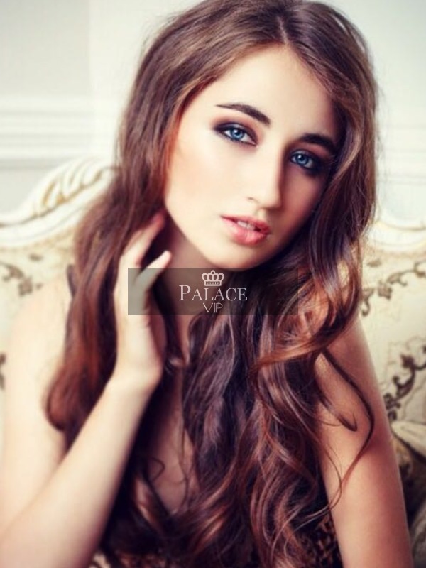 Julia, Dubai, Russian Escort