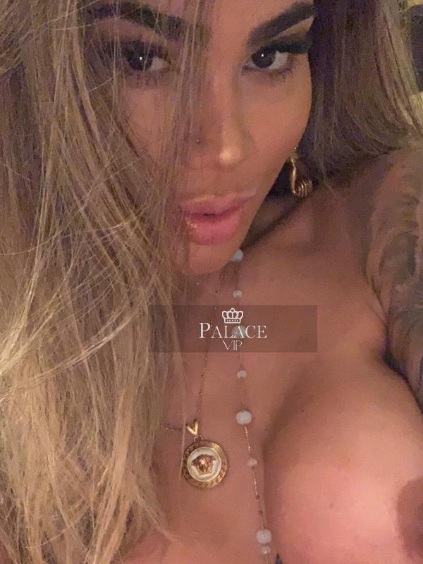 Rose, Mayfair, Italian Escort