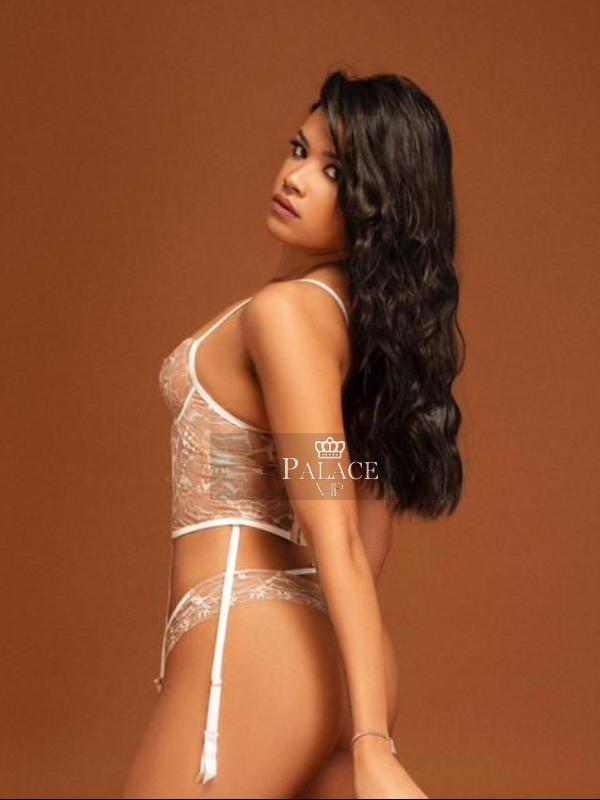 Livia, Chelsea, Brazilian Escort