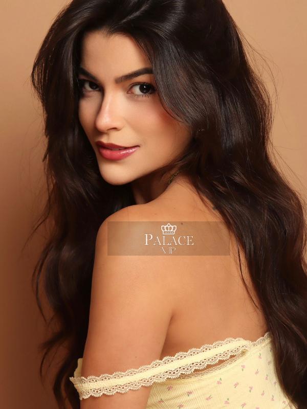 Nyra, Kensington, Brazilian Escort